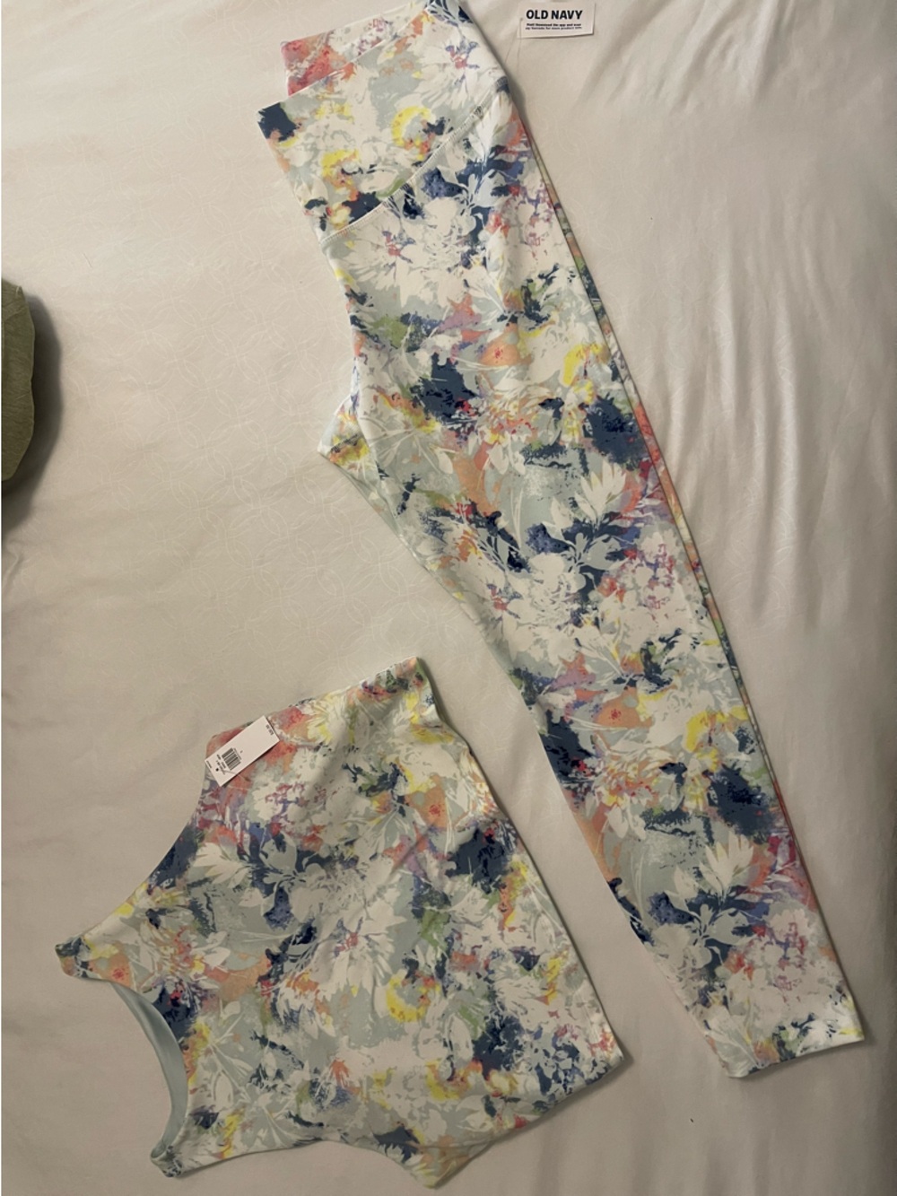 Old Navy Floral Leggings and Crop Tank Set in White, Blue, Yellow, Pink